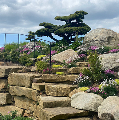 Bespoke garden experts